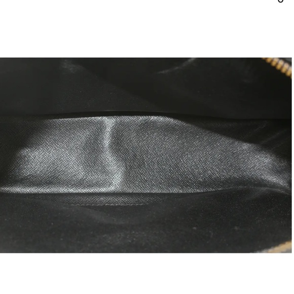Louis Vuitton Black Epi Leather Trocadero 24 Crossbody Bag - Picture 11 of 16